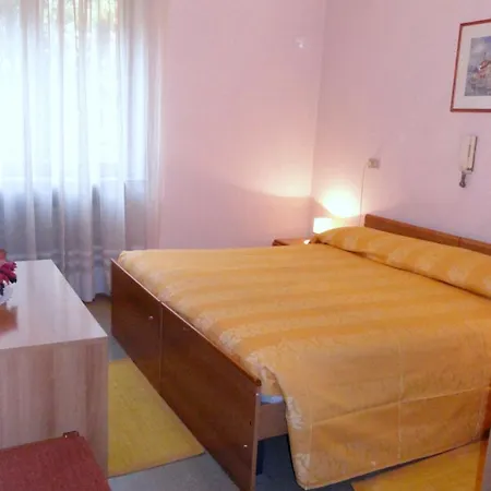 Albergo Ristorante Cima I Pra' Ponte nellʼAlpi Kamer foto